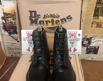 Dr Martens 8248 Black 7 Hole Made in England Various Sizes Dr Martens 8248 Black 7 Hole Made in England Various Sizes