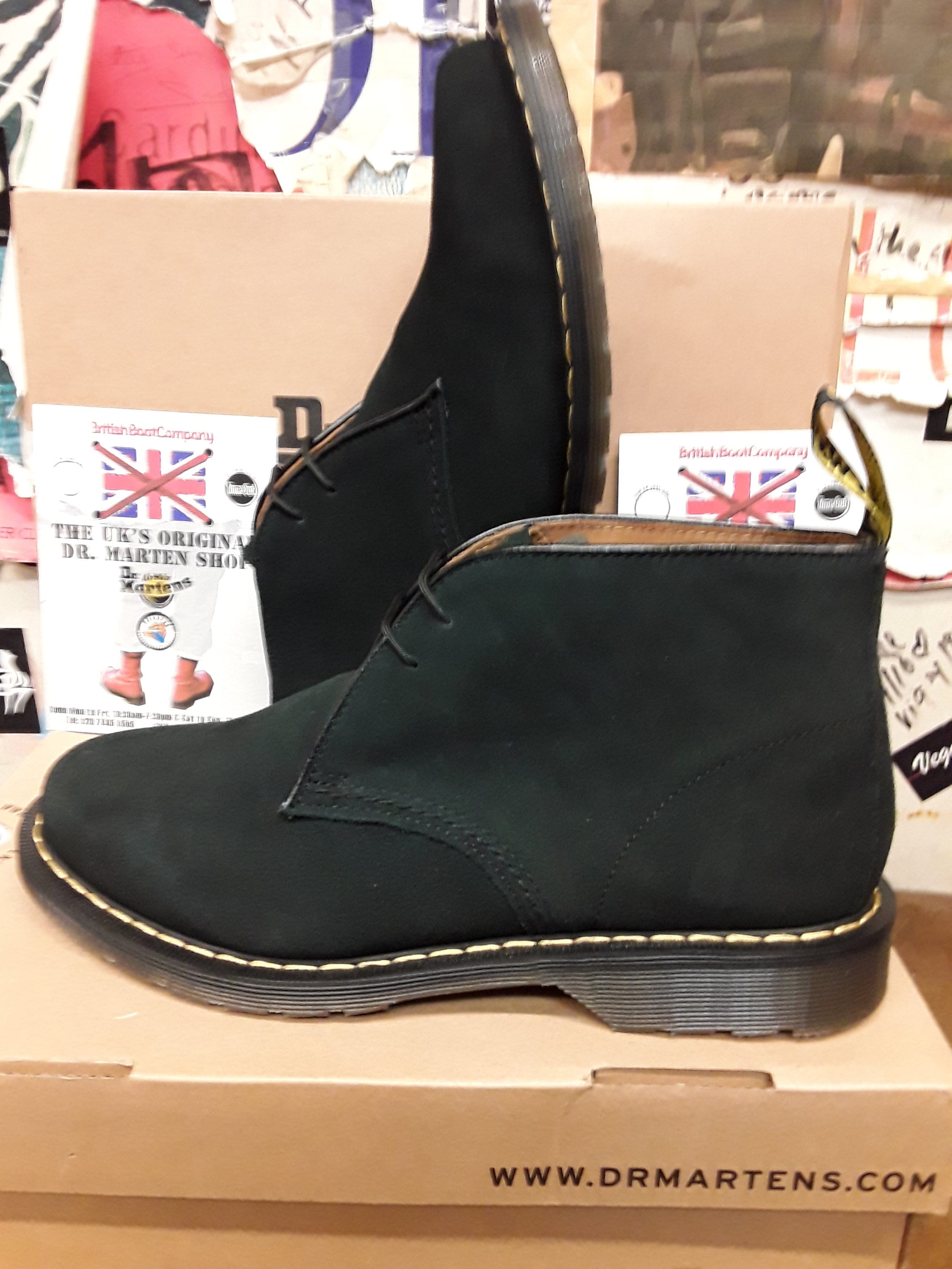 Dr MARTENS Sawyer Black Suede Desert 