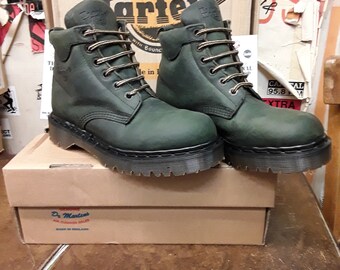 Dr Martens 8283 Forest Green Made in England Size 7