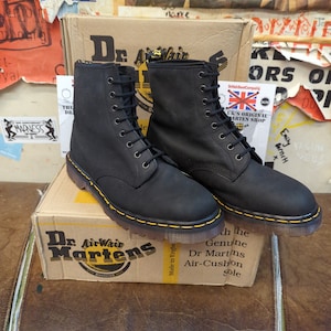 Dr Martens Made in England Black Tnt Leather Size 9