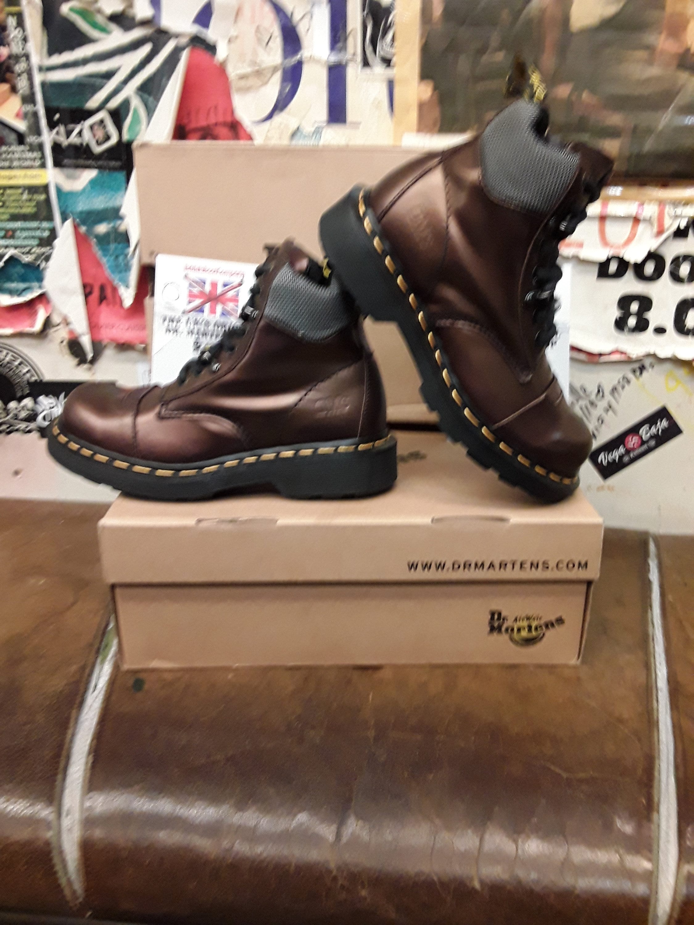 Dr martens hotsell boots harga