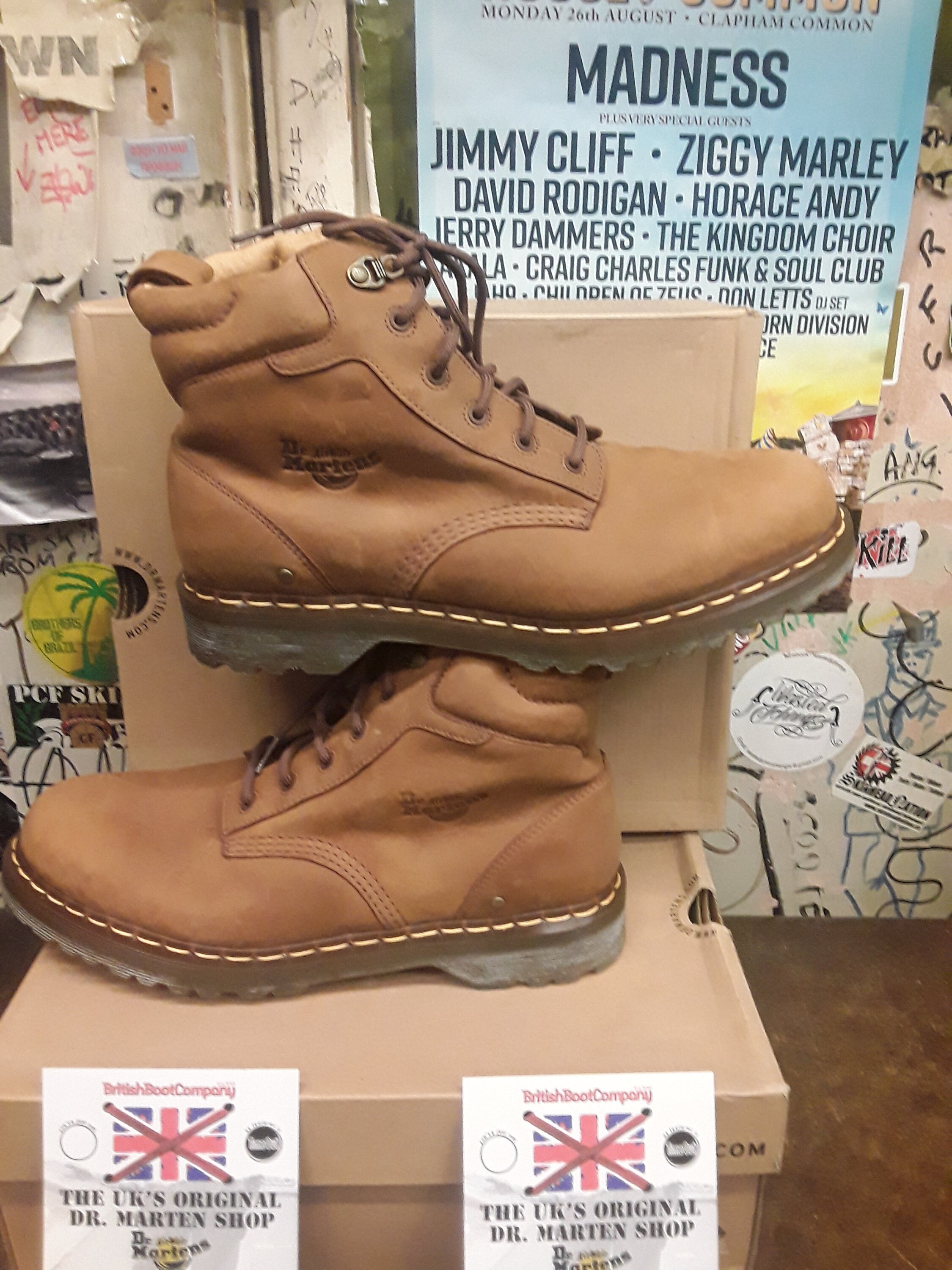 Dr Martens Tan Saxon Boot Tamaño 10 | Etsy México