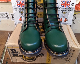 Dr Martens 8175 Green 6 Hole Made in England Size 5 - Etsy UK