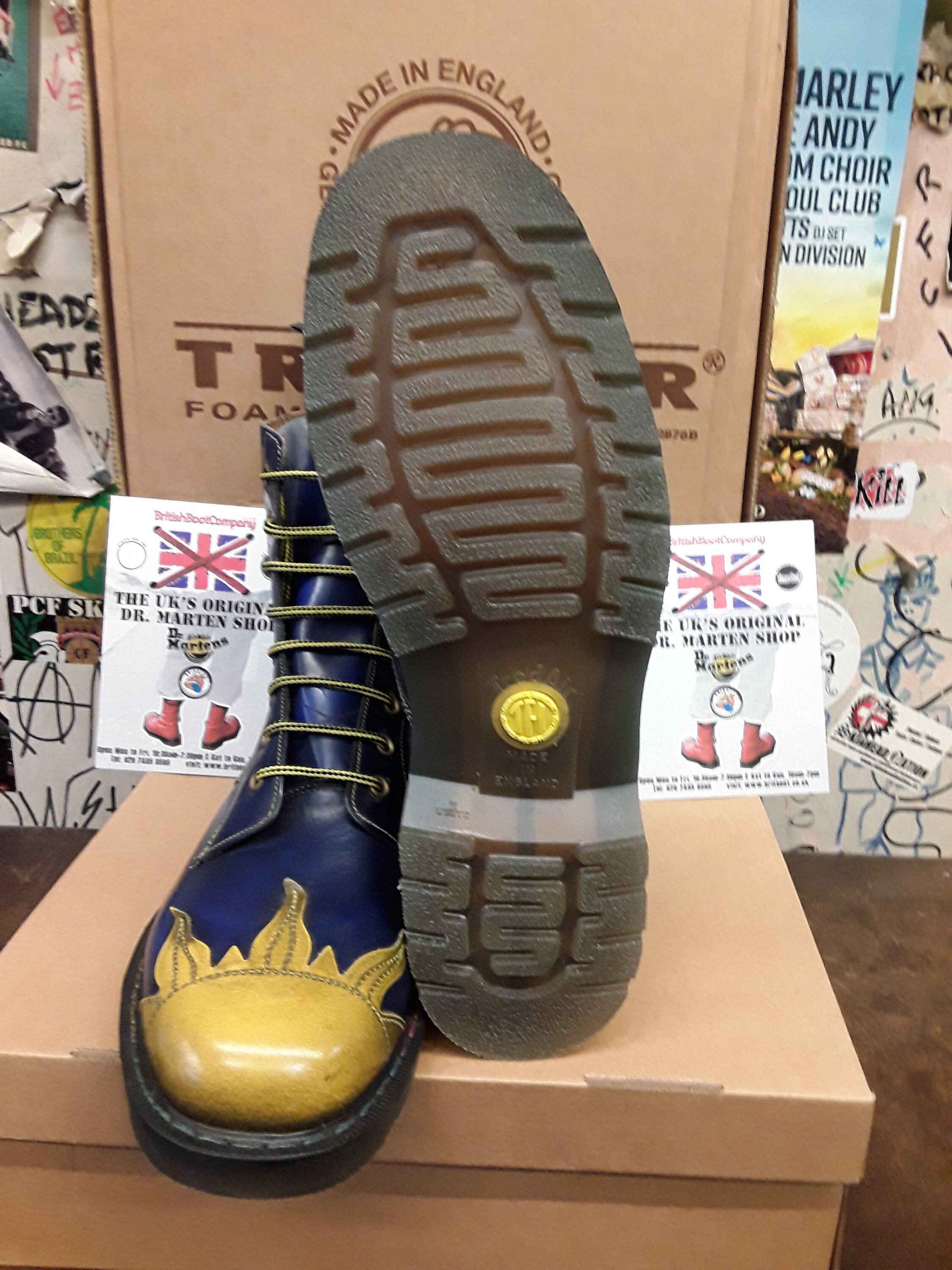 Tredair 8 Hole Made in England Sun,moon and Stars Size 10 - Etsy