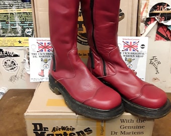 生田斗真 人間失格 Cat in the Red boots Shoes Dr. Martens 1460 Satchel Red DM24614636