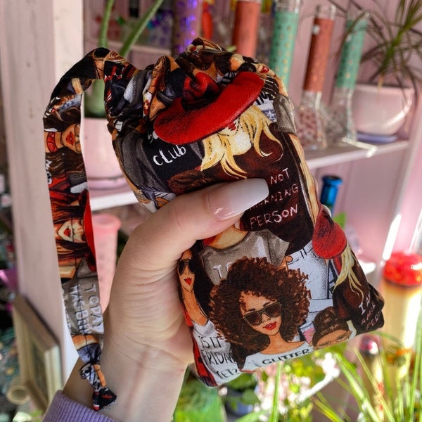 Sassy Girl Pipe Pouch