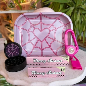 Pink Heart Web Smoke Set