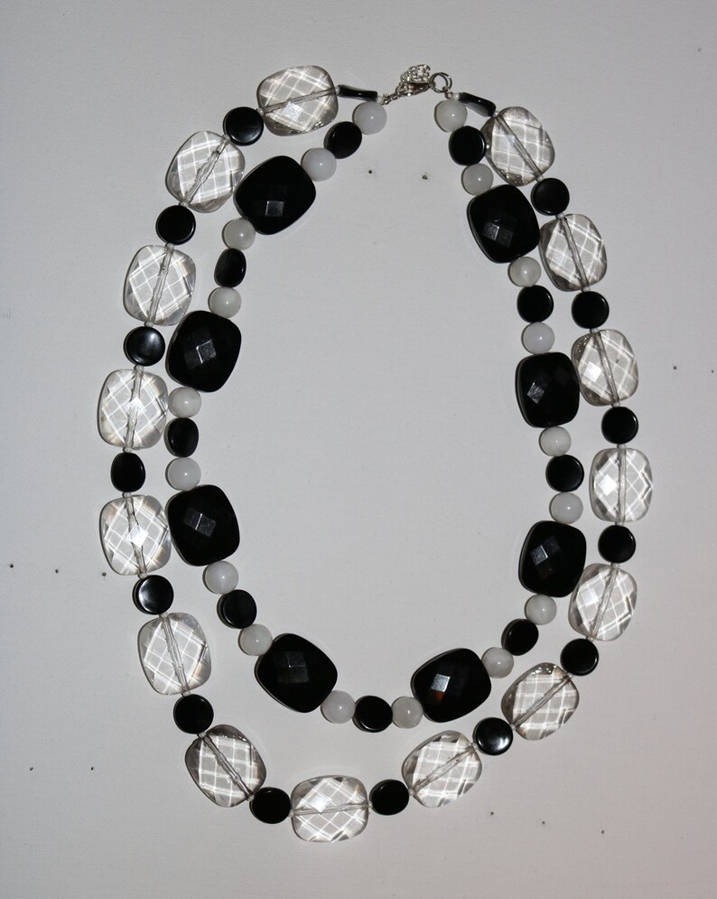 Retro jewelry set