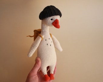 Goose traveler crochet toy, Amigurumi goose, Birthday gift, Goose toy, soft toy, gift for child, soft goose, Bird, toy bird, stuffed goose