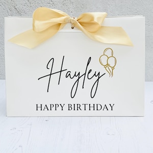 Personalised birthday gift bag. 18th, 21st, 30th, 40th, 50th birthday bag. Special birthday. Milestone birthday gift.
