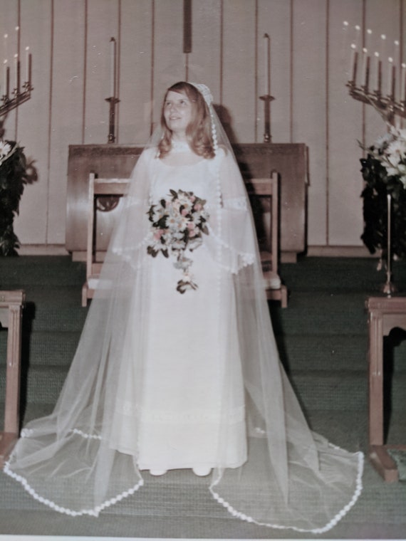 1960's wedding dresses