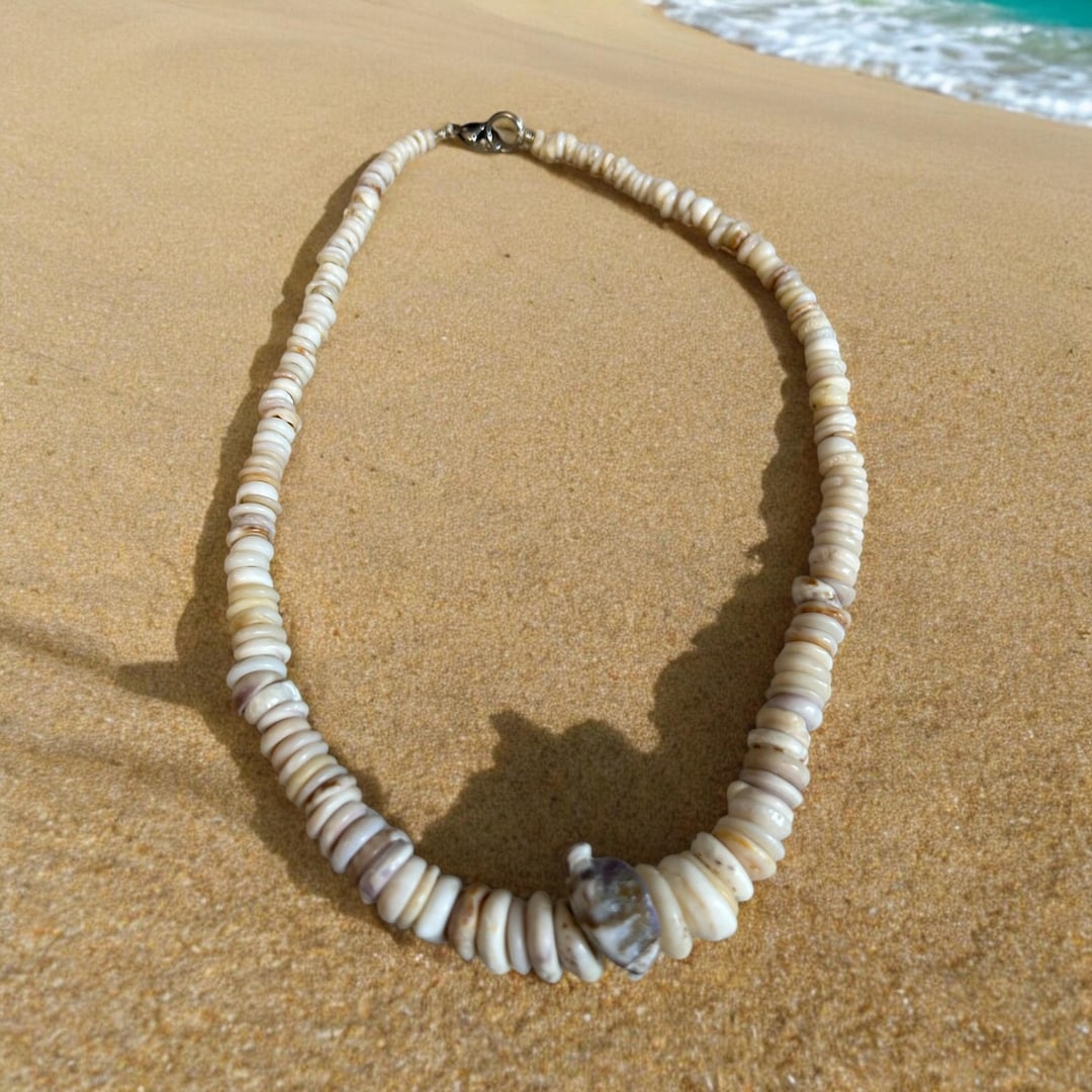 Hawaiian Puka Shell Necklace - Etsy