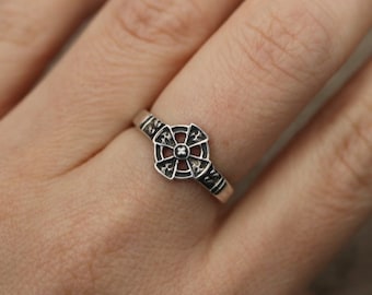 Celtic Cross Ring | 925 Sterling Silver