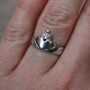 Claddagh Ring 925 Sterling Silver