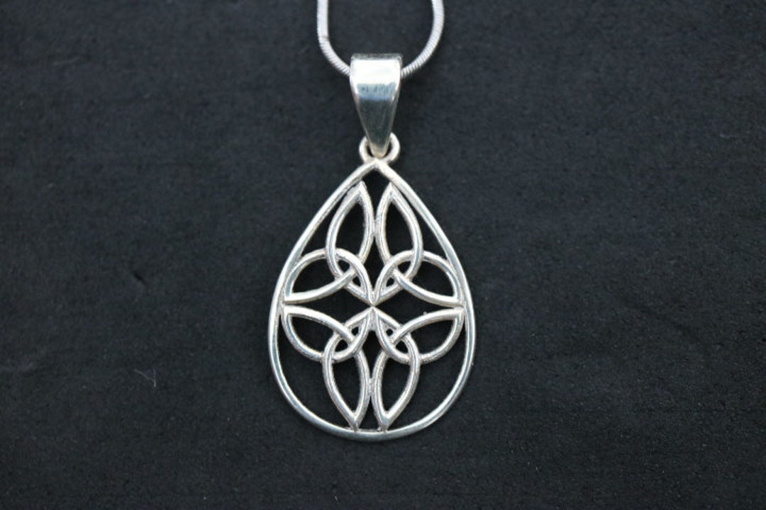 Celtic Trinity Knot Pendant | 925 Sterling Silver - Etsy