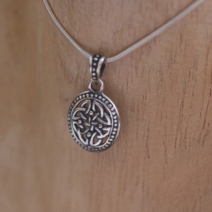 Celtic Trinity Knot Pendant | 925 Sterling Silver