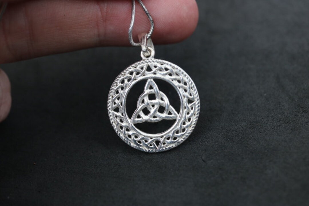 Celtic Trinity Knot Pendant | 925 Sterling Silver - Etsy