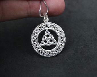 Celtic Trinity Knot Pendant | 925 Sterling Silver