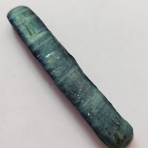 Natural Blue Kyanite Loose Gemstone Rough Genuine Blue Kyanite Rough Gemstone F44-1