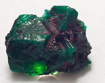 Natural Zambia Green Emerald Rough Loose Gemstone B33-5