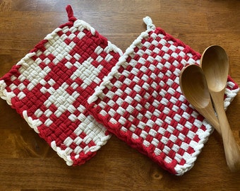 Soup for Two Handmade Potholder and Wood Spoon Gift Set (Red and Cream)