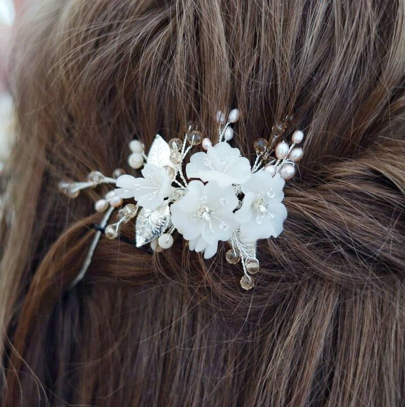 Wedding headpiece Wedding hair piece Bridal hair clip Flower headpiece Flower hair vine Wedding hair accessories Bridal comb Bride hair comb