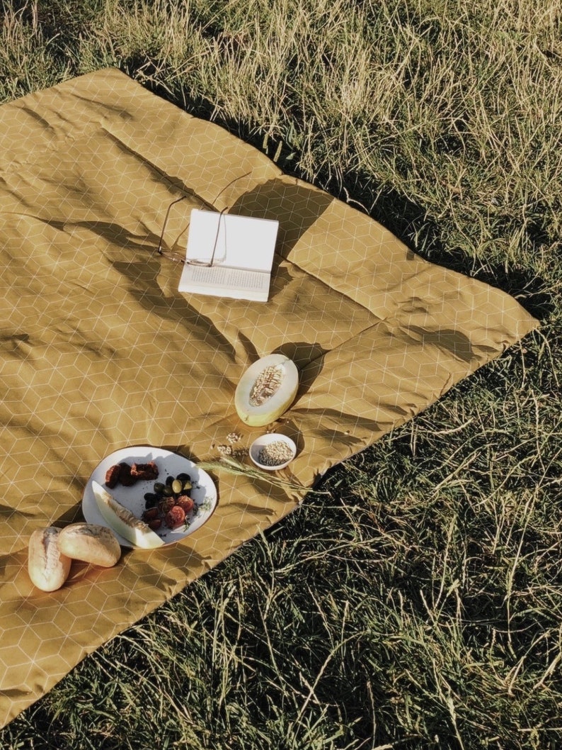 Cotton picnic blanket. EUCALYPTUS image 6