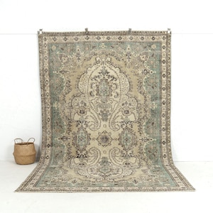7x10 Beige Vintage Turkish Handwoven Rug - Beige Wool Area Rug for Bedroom, Unique Oriental Oushak Rug, Antique Carpet for Farmhouse Decor