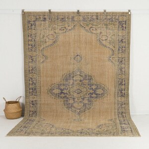 7x10 Beige Vintage Turkish Hand-Knotted Rug - Beige Wool Area Rug for Living Room, Unique Oriental Oushak Carpet, Antique Rug for Home Decor