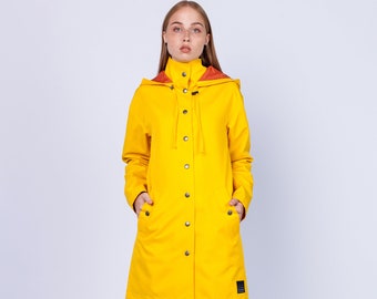 Gelber Regenmantel mit Kapuze: Stilvoller leichter Damenmantel "GUATEMALA" 506