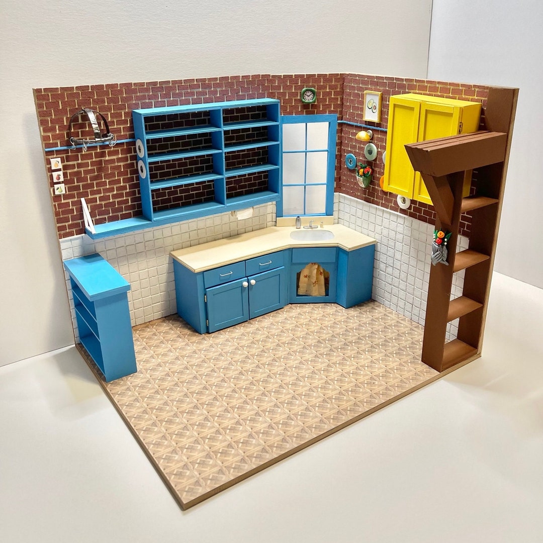 Friends Inspired Monica's Kitchen Dollhouse, Friends TV Show Dollhouse ...