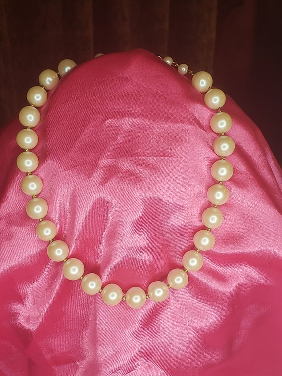 Vintage Vendome Faux Large Pearl Choker Necklace