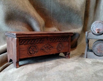 Dollhouse Miniature Handcarved Boarded Chest / Trunk, Artisan Crafted  Dollhouse Miniature Tudor Furniture 1:12 Scale Blanket chest