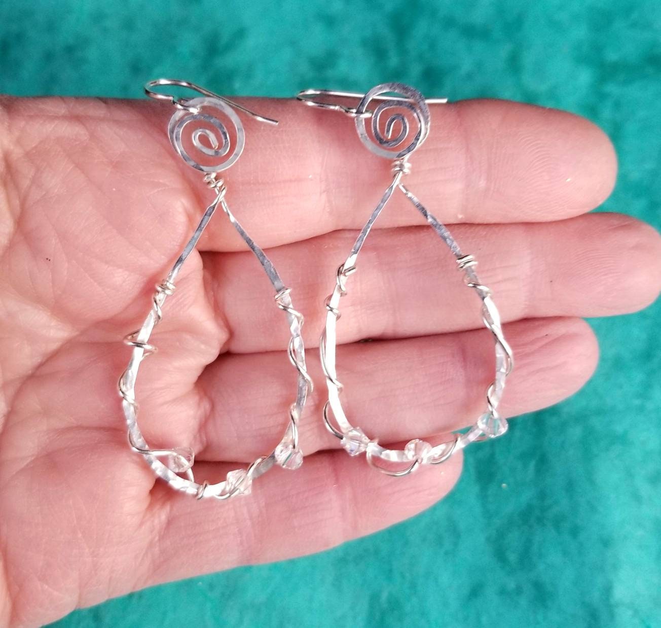 Collar Con Colgante De Cuarzo: Joyería De Alambre Envuelto, Diseño De
