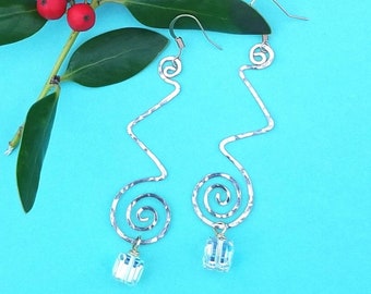 Gold Swirl Zig Zag Dangle Earrings, Boho Earrings, Hammered Gold Earrings, Artsy Crystal Earrings, Swirl Earrings Spiral Earrings