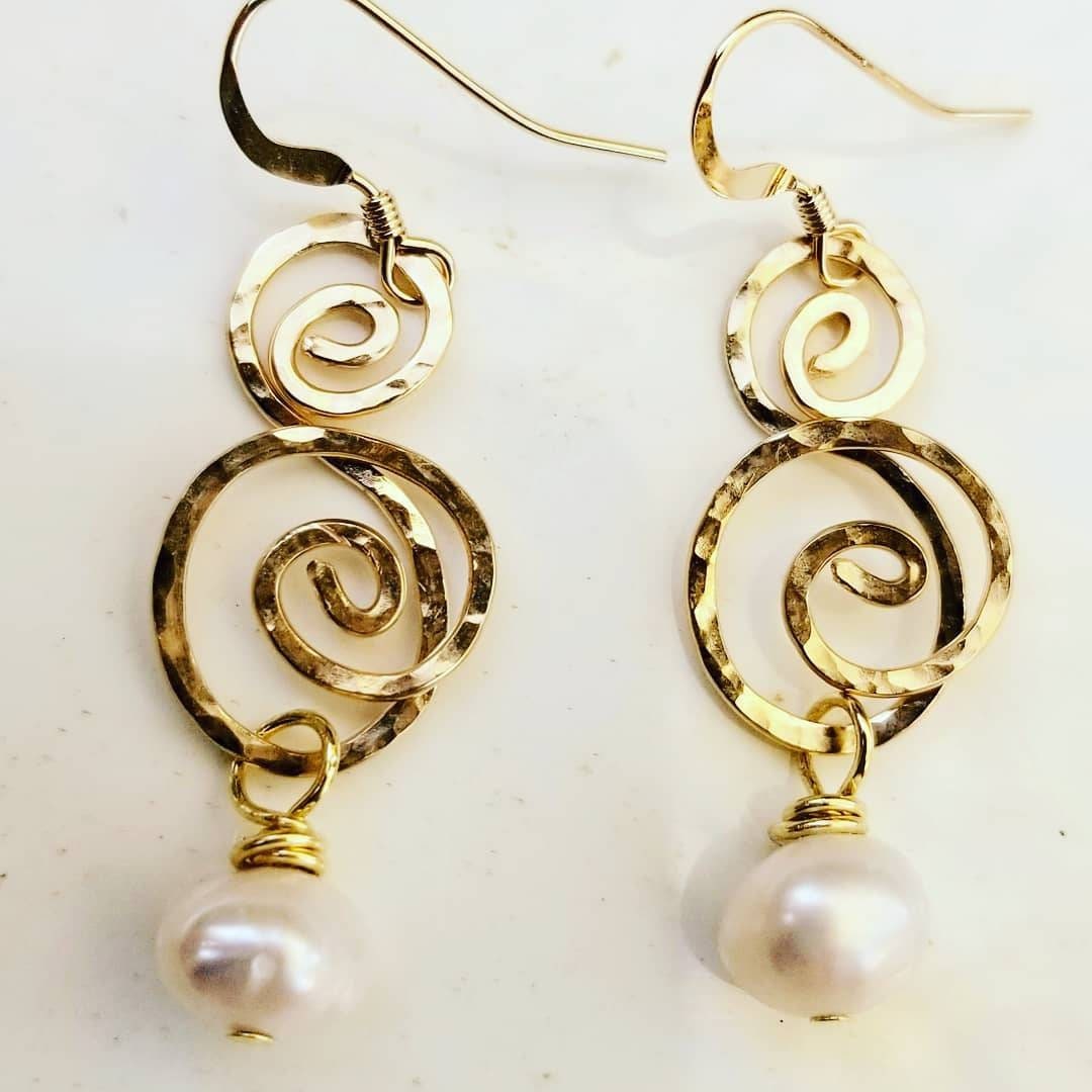Gold Swirl Dangle Earrings Double Swirl Earrings With Pearl Etsy