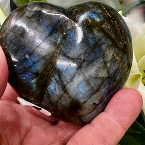 XL Labradorite Heart, Crystal Heart, Aura Protector, Blue Flashes,  Palm Stone,  Metaphysical, Reiki, LBH280A