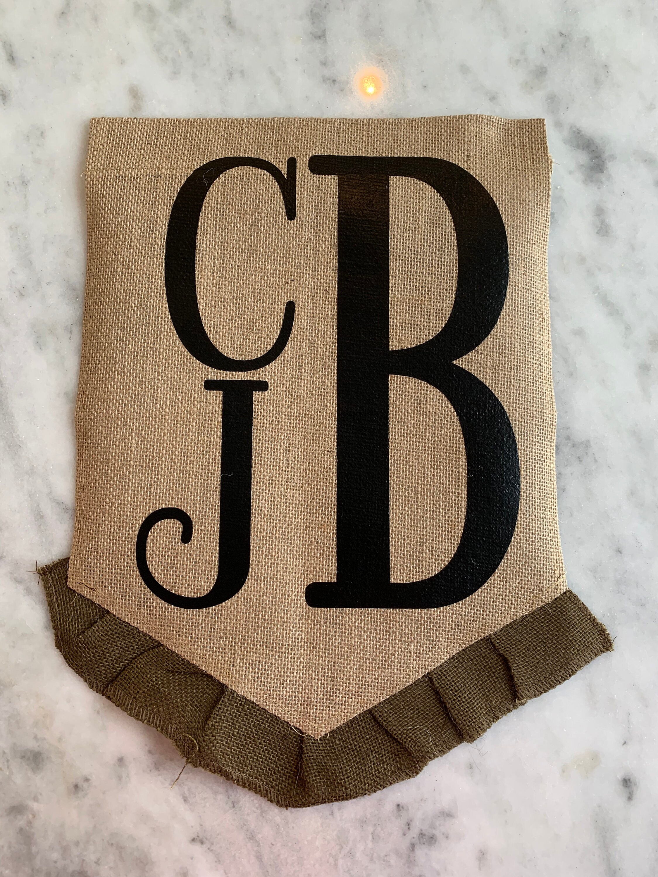 Monografía Burlap Bandera del Jardín | Etsy