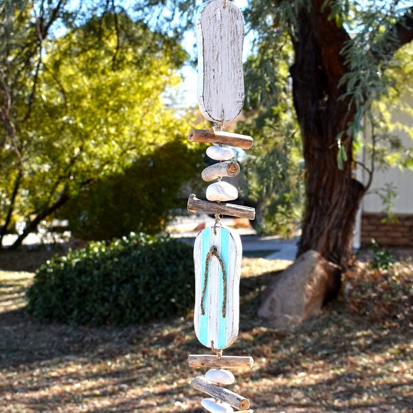 Teal and white wood flip flop garland with driftwood and beach rocks/flip flip decor/beach decor/coastal decor/wind chime/garden decor