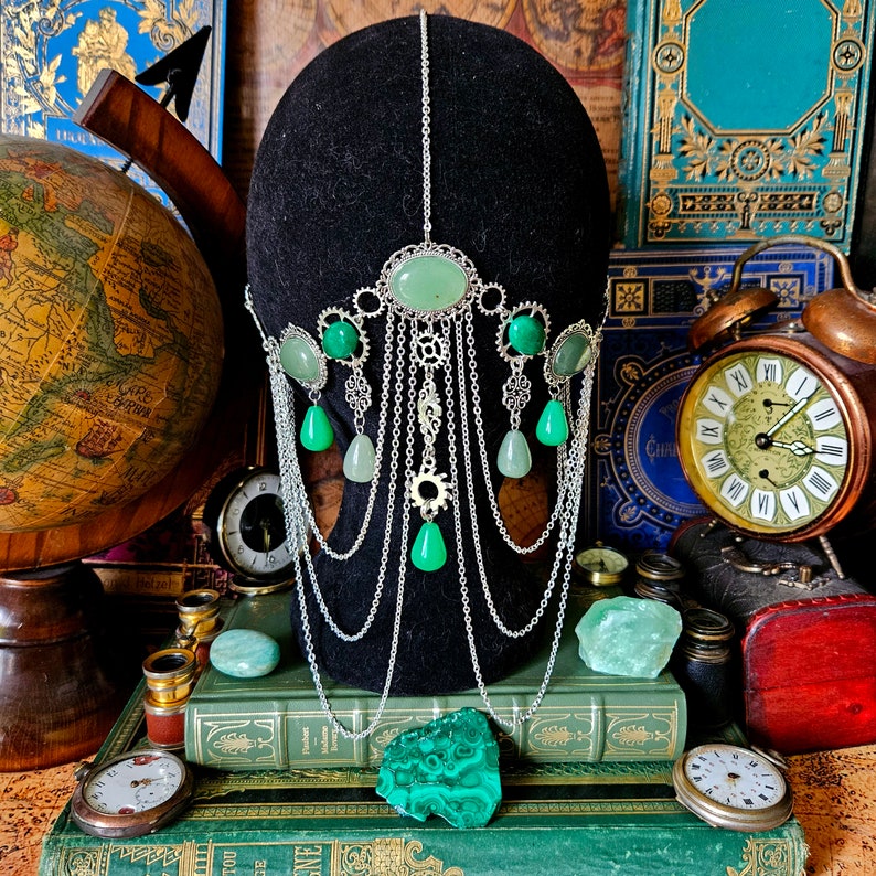 Necklace set with silver steampunk earrings and tiara, gears, chains, jade stones and aventurine by Les Rouages du Temps image 2