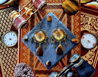 Steampunk bronze cabochons compasses and tiger's eye stones by Les Rouages du Temps