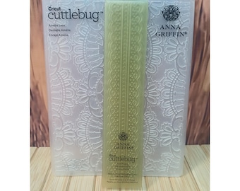 Cricut Cuttlebug Anna Griffin Amelie Lace Embossing Folder Border Set 2013 OOP