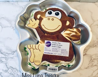 animal cake pans