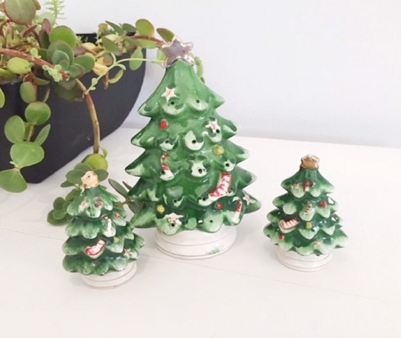 Christmas tree dishes, Christmas Trees shakers Christmas tree spice shakers Christmas Tree salt and pepper shakers