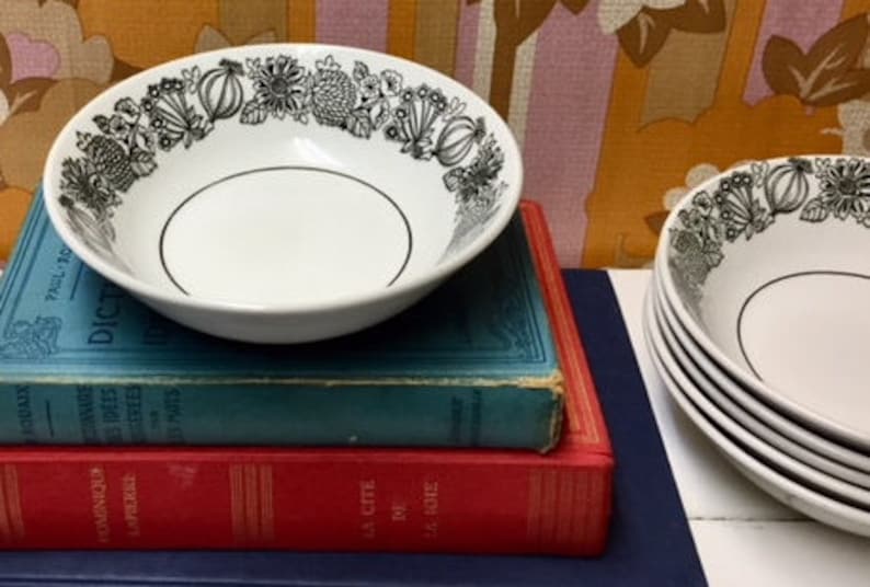 Ironstone black and white flowers and vegetables s Grindley Manitou set of 6 soup bowl Grindley cereal bowl Grindley white and black bowl