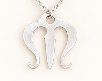 Silver Trishul Necklace, Yoga Trident Pendant, Hindu Jewelry