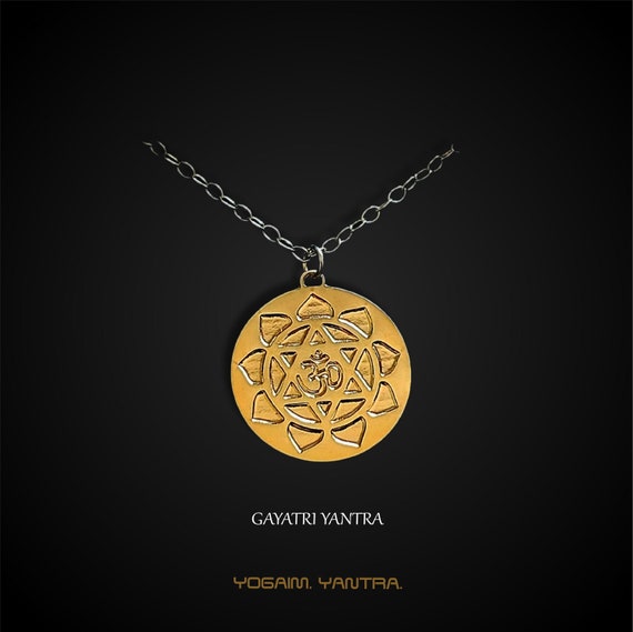 Gayatri Yantra Necklace, Yoga Necklace, Gayatri Mantra Necklace, Sanskrit  Jewelry, Hindu Symbol Jewelry, Indian Gift, Yoga Teacher Gift -  Canada