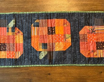 Pumpkin Fall Table Runner, Patchwork Quilted Decor