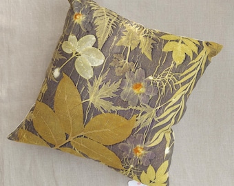 Funda de cojín de lino / estampado vegetal / ecoprint / hojas y flores / pieza única