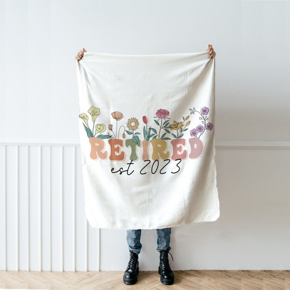 Retirement Blanket Throw, Retired 2025, Christmas Farewell Going Away Goodbye Gift Idea - Boss Employee Coworker Partner Colleague Women Men by GoldenRockTX